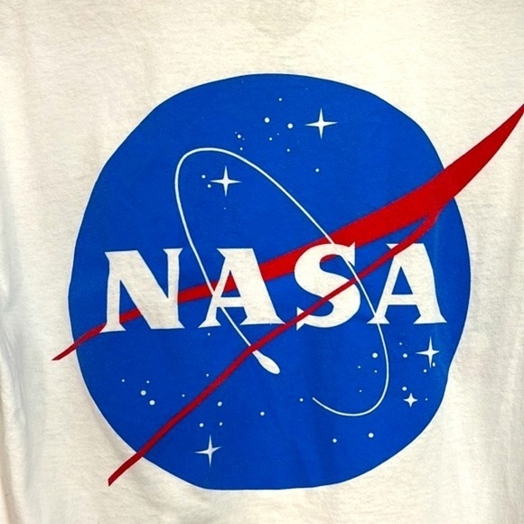 NASA - Space Ship Double Sided NASA Graphic Short Sleeve T Shirt Size Small - Picture 11 of 13